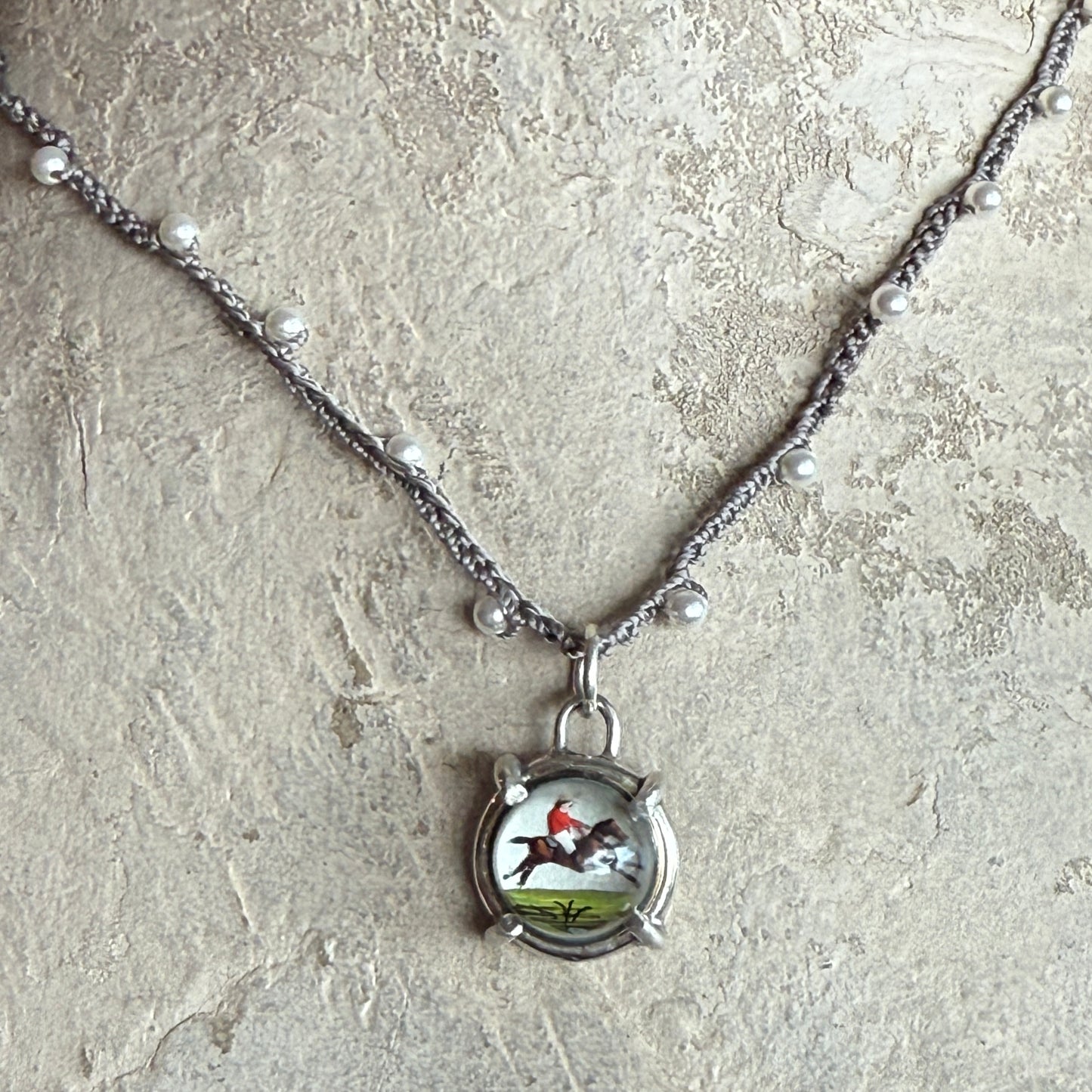 Little Lovely Intaglio Galloping Horse Button Necklace