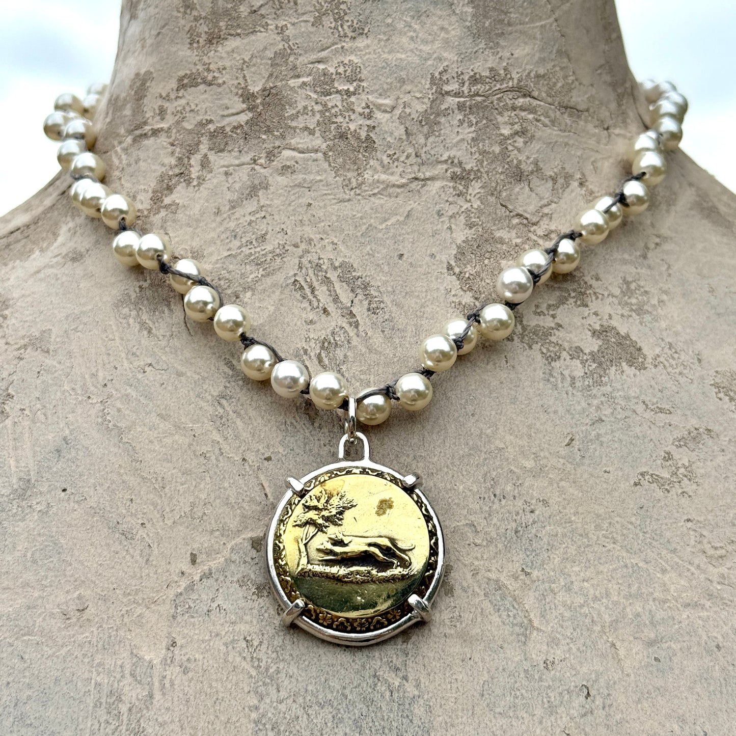 Decorative Fox Brace Button Necklace