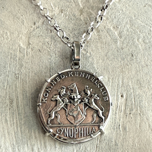 Royal Dutch Kennel Club Medal Necklace