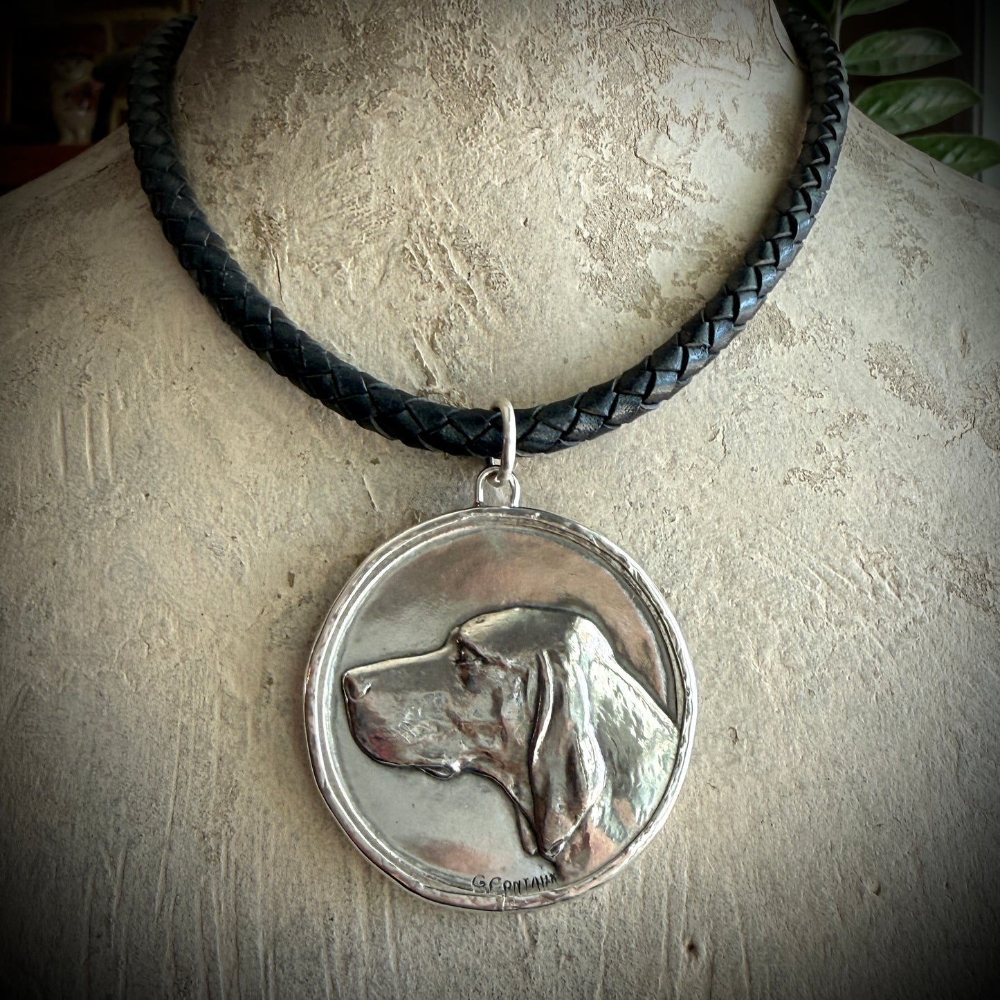 Silver Foxhound Medal on Silver Pearls
