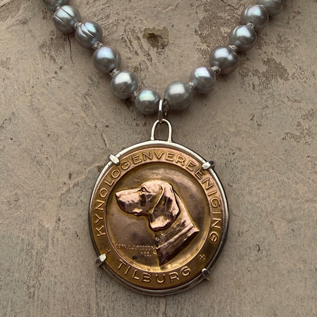 1930 Tilburg Kennel Club Bronze Dog Show Medal