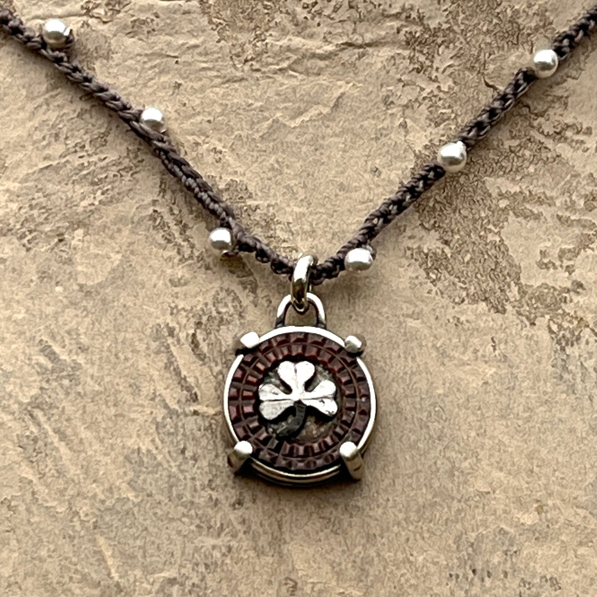 Little Lovely Abalone Three Leaf Clover Necklace