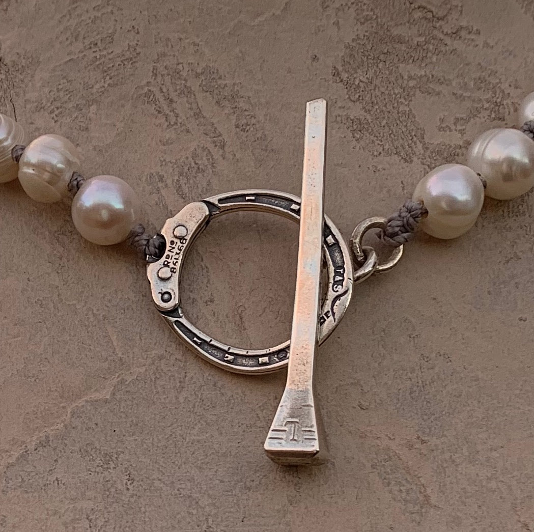 Hooflinks Necklace on Pearls